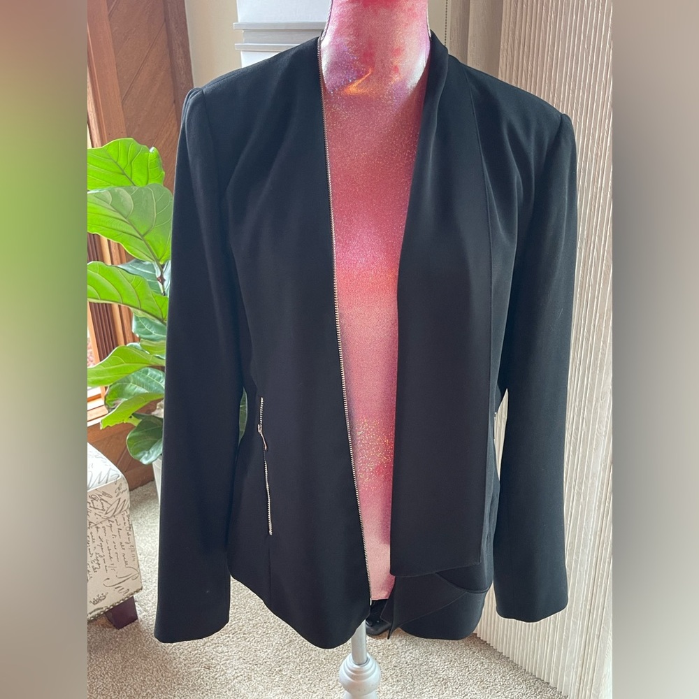 Versatile Blazer - image 3